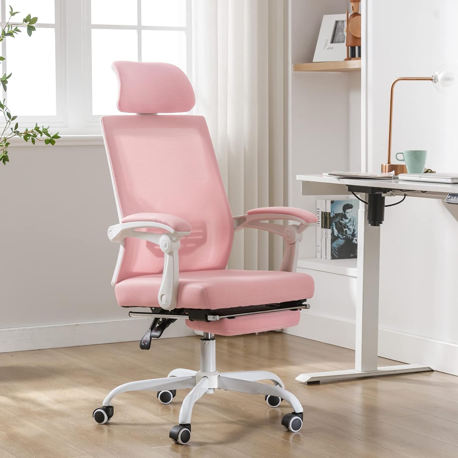 Office Chair with Footrest